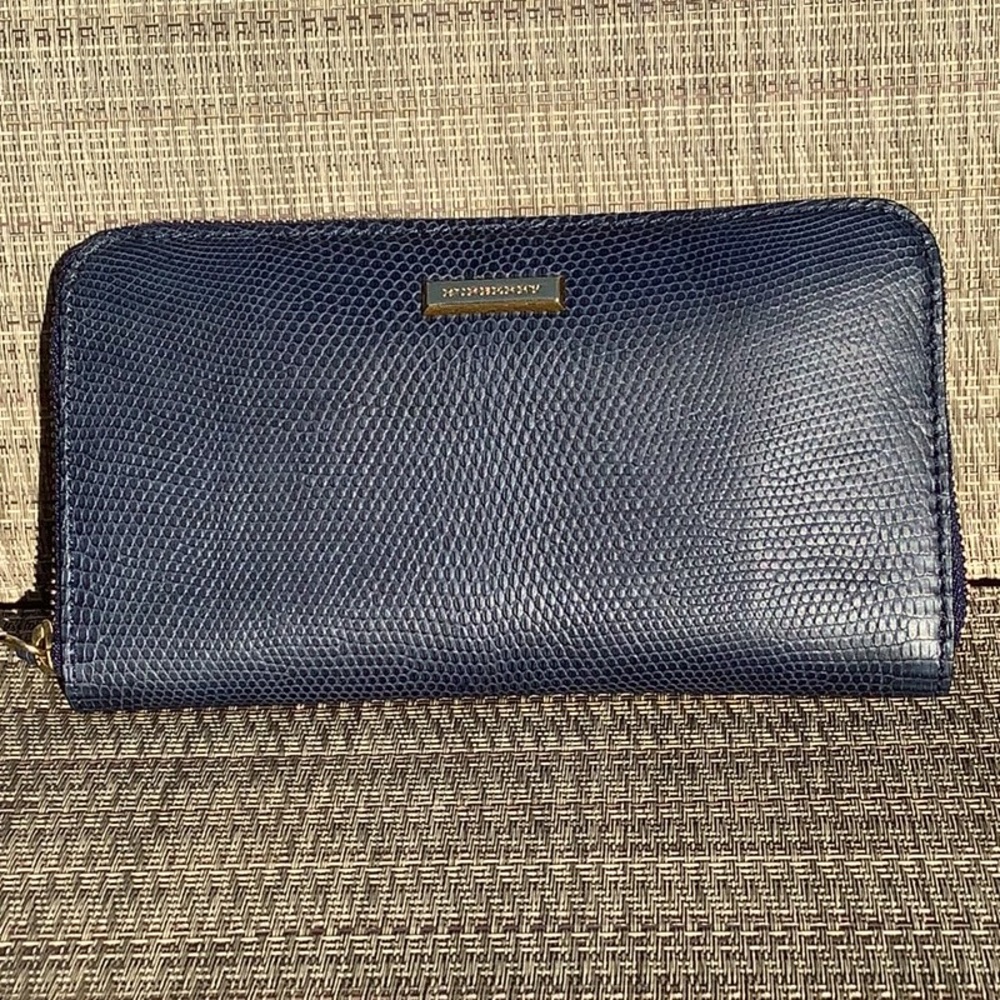 COPY - Burberry lizard wallet.Blue.New